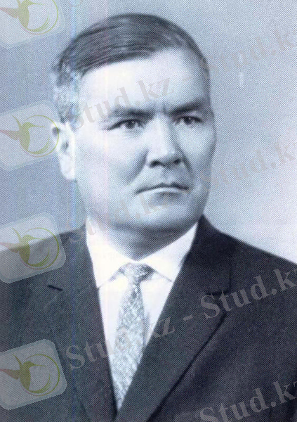 Бекмаханов.jpg