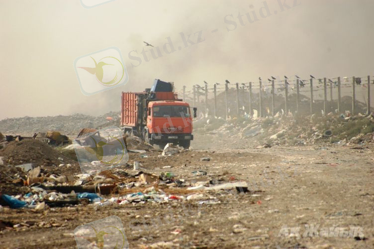 http://f.azh.kz/news-kaz/001/675/40musor.jpg
