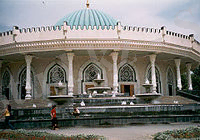 http://upload.wikimedia.org/wikipedia/commons/thumb/e/eb/Historical_museum_Tashkent.jpg/200px-Historical_museum_Tashkent.jpg