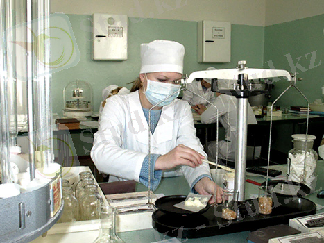 http://pervostolnik.ru.com/wp-content/uploads/2013/08/%D1%8D%D0%BA%D1%81%D1%82%D0%B5%D0%BC%D0%BF%D0%BE%D1%80%D0%B0%D0%BB%D1%8C%D0%BD%D1%8B%D0%B5-%D0%BB%D0%B5%D0%BA%D0%B0%D1%80%D1%81%D1%82%D0%B2%D0%B0.jpg