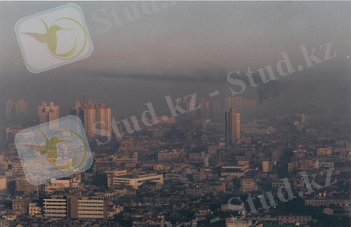 https://upload.wikimedia.org/wikipedia/commons/4/4a/Sha1993_smog_wkpd.jpg