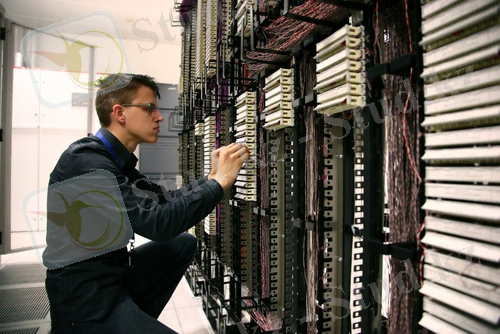 http://www.computerservicenow.com/images/NetworkEngineer.jpg
