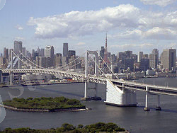 http://upload.wikimedia.org/wikipedia/commons/thumb/f/f2/Tokyo_Oka2.JPG/250px-Tokyo_Oka2.JPG