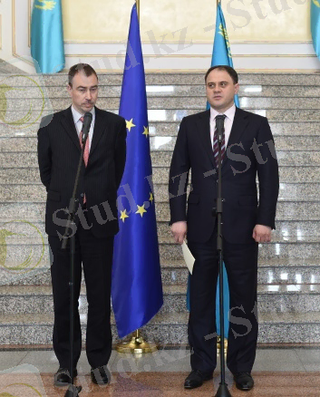 http://eeas.europa.eu/delegations/kazakhstan/images/content/20160310_cc_en.jpg